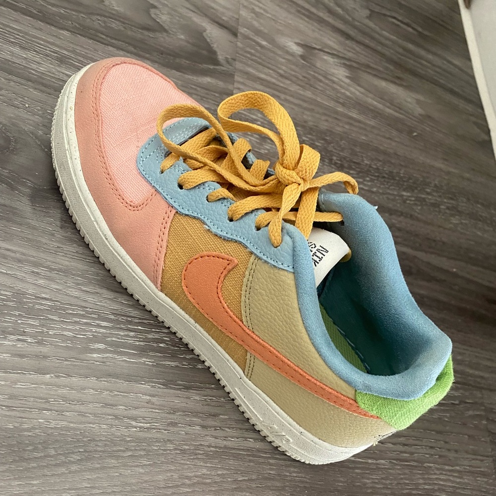 Nike Air Force 1 Low